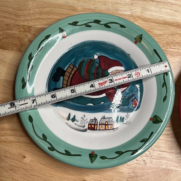 Set of 2 CHRISTMAS THEME Holiday Plates ANGEL And SANTA - Picture 12 of 12